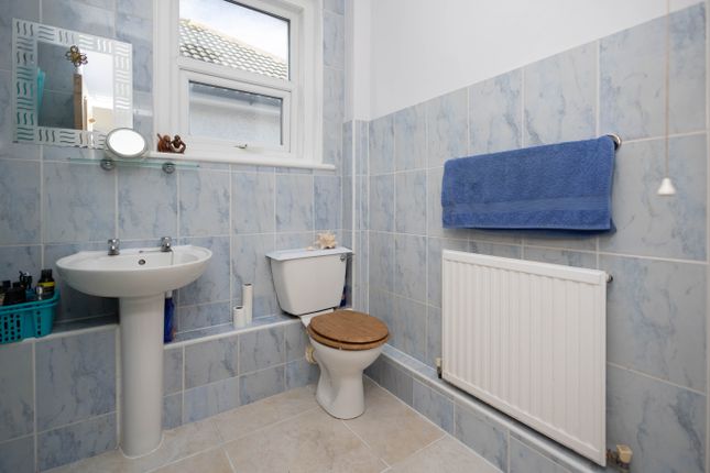 Flat for sale in Fitzharris Avenue, Winton, Bournemouth