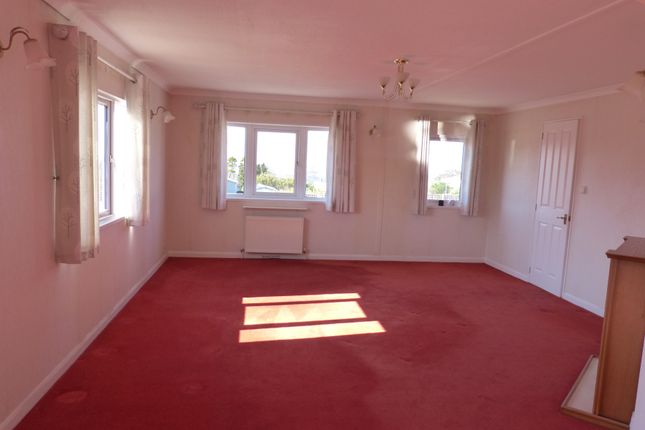7, Roseveare Drive, St Dennis photo 2