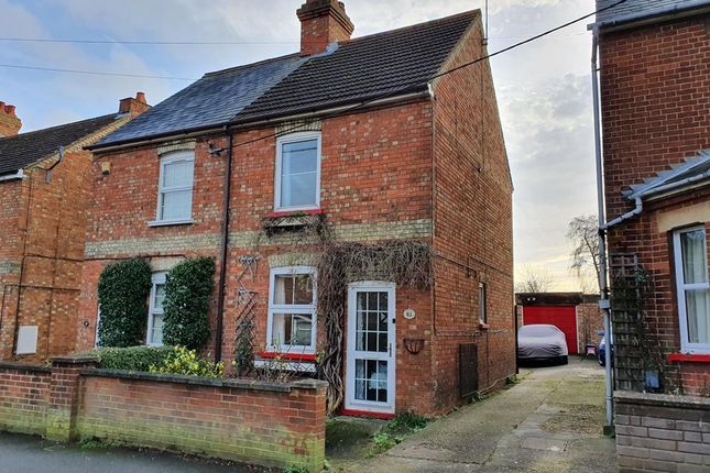 Thumbnail Semi-detached house to rent in Windmill Road, Flitwick
