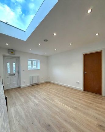 Woolwich Road, belvedere photo 5