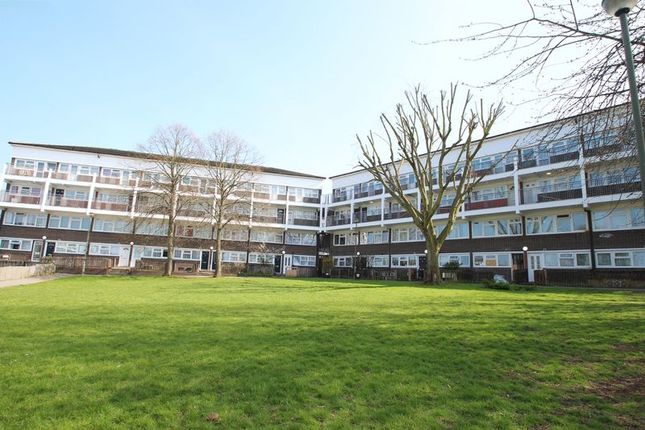 Thumbnail Flat for sale in Blanchard Close, London, Greater London