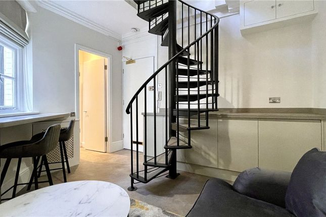 Thumbnail Property to rent in Bury Street, St James's, London