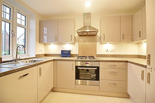 66, Giffin Way, West Road, Sawbridgeworth photo 2