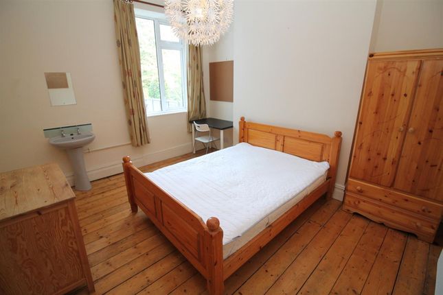 61 Waverley Road, Bristol photo 4
