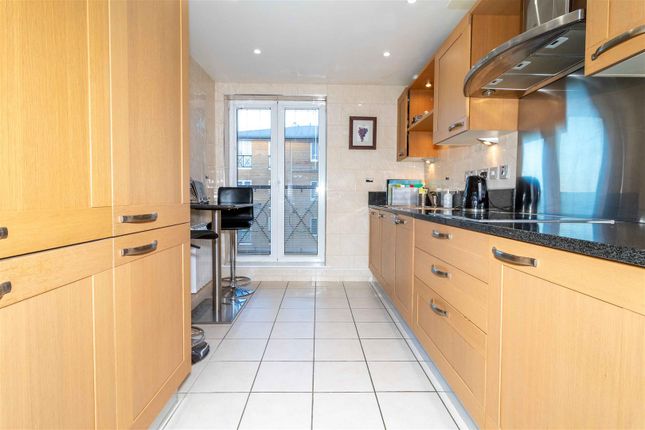 Apartment 37, Warnes, Steyne Gardens, Worthing photo 3