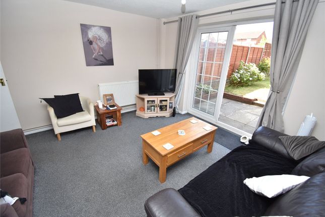 22, Osprey Walk, Luton photo 4