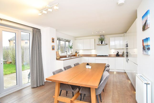 2 Copper Close, Knaresborough photo 2