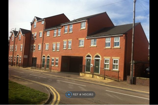 2 bed flat to rent in Victoria Terrace, Bridgtown, Cannock WS11