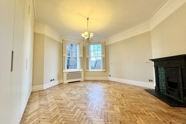Property for sale in Oakwood Court, Holland Park, London