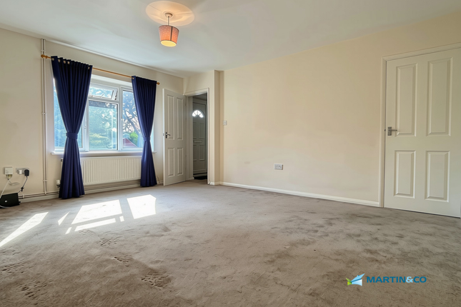 2, Queens Road, Ashford photo 3
