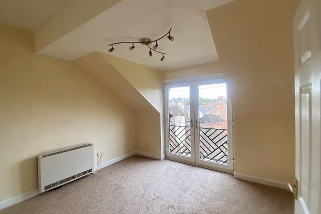Flat to rent in Bridge End House, Mill Lane, Boroughbridge, York