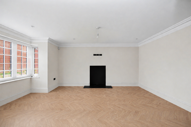 128A Ashlawn Fields, Heath Way, Rugby photo 3