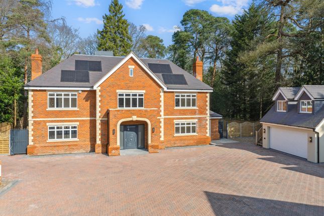 Thumbnail Detached house for sale in Windsor Road, Gerrards Cross