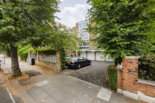 Thumbnail Flat to rent in Corfton Road, London
