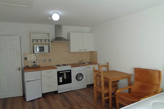 Studio house on The Annex, Station Road, Impington Cambridge, £1,090/mo