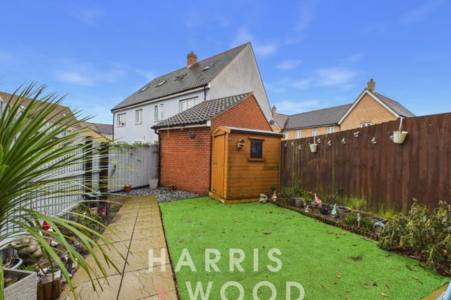 49, Kirk Way, Essex photo 4