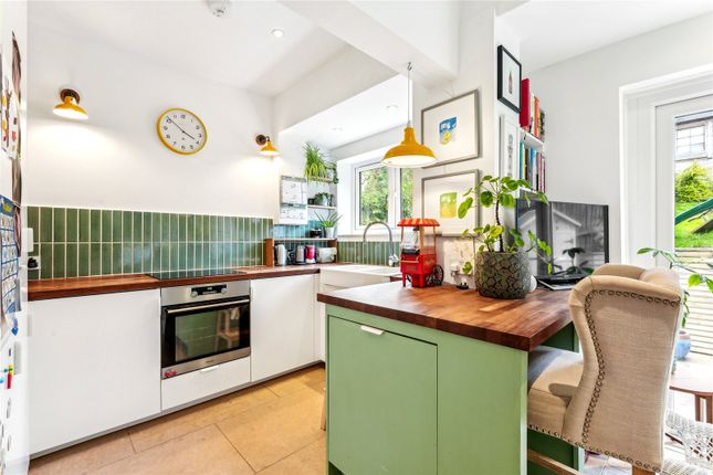 Thumbnail Detached house to rent in Knollys Road, London