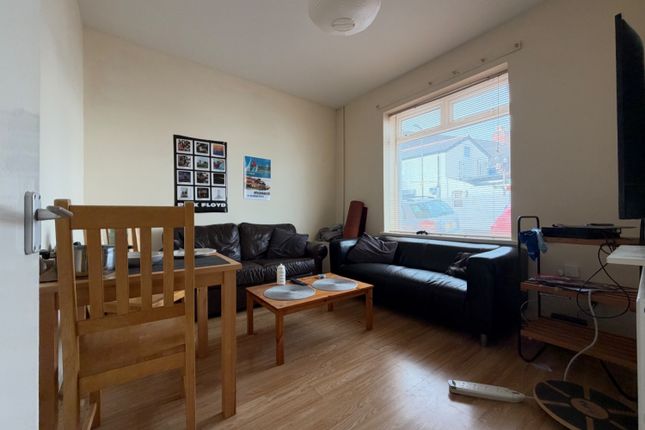 Cranbrook Street, Cardiff photo 2
