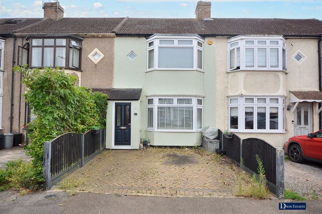 Terraced house for sale in Harwood Avenue, Ardleigh Green, Hornchurch