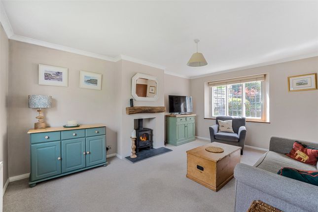 4, Court Close, Banbury photo 3