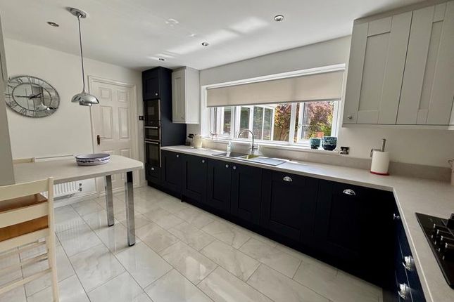 8, Moorland Drive, Telford photo 2