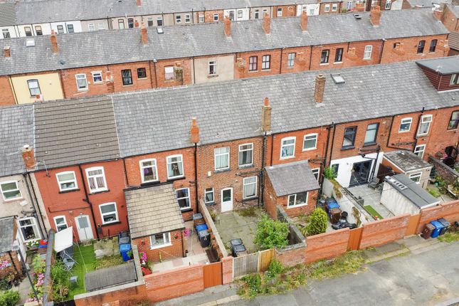 15, Battersby Street, Leigh photo 2