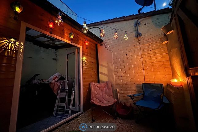 Flat C, Wellington Road, Bilston photo 5