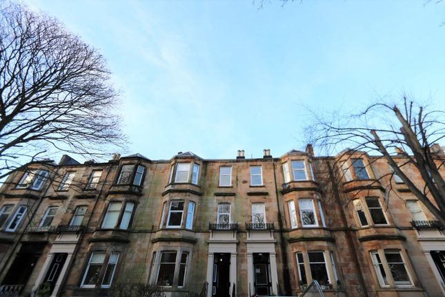 Thumbnail Flat to rent in Camphill Avenue, Glasgow
