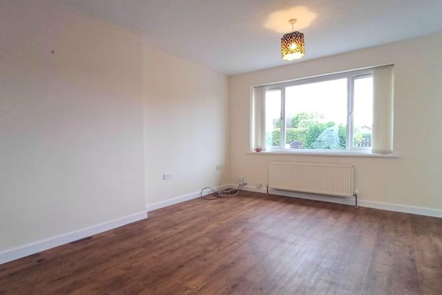 6, Orwell Close, Barnsley photo 4