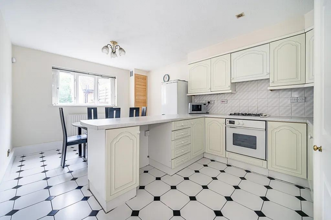 3-bed house on 14, Maple Mews, London, £900,000