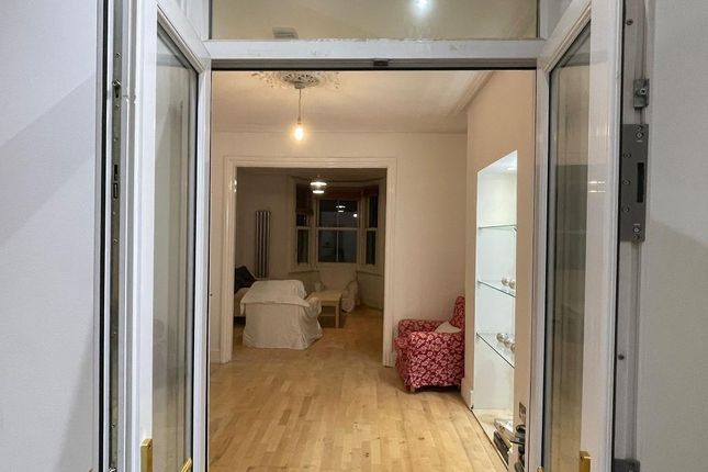 Terraced house to rent in Annandale Road, Greenwich, London