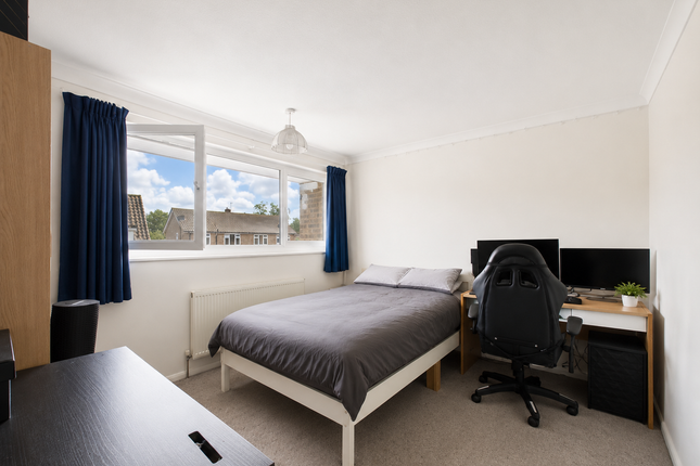 16, Somner Close, Canterbury photo 5