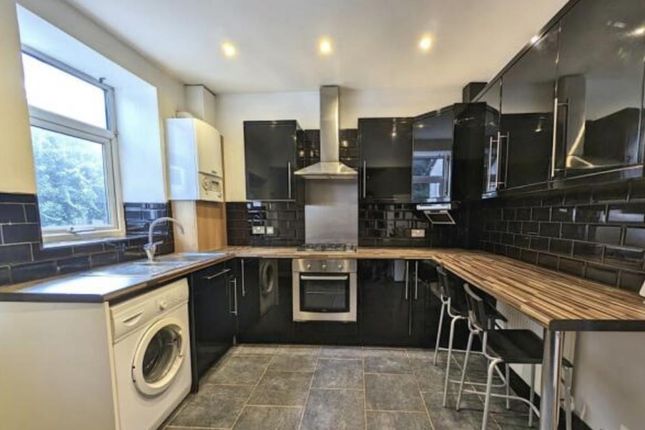 18, Revill Lane, Woodhouse photo 3