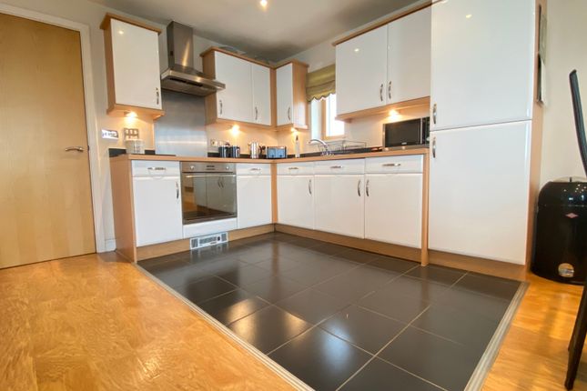 Penthouse for sale in Penthouse Apartment, Knightstone Causeway, Weston-Super-Mare