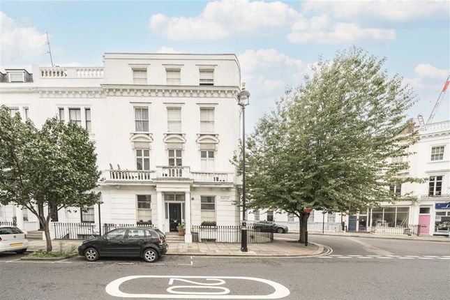 Thumbnail Flat for sale in Sutherland Street, London