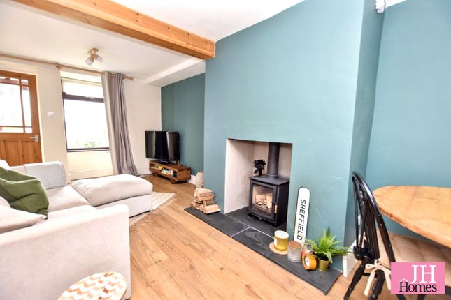 12, Cross-a-Moor, Ulverston photo 3