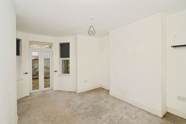 Flat 1, 2, Devonshire Road, Hastings photo 4