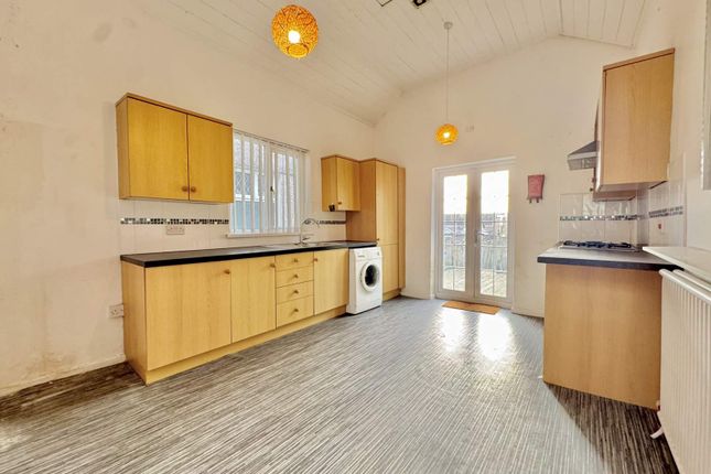 45a, Carlton Terrace, Swansea photo 4