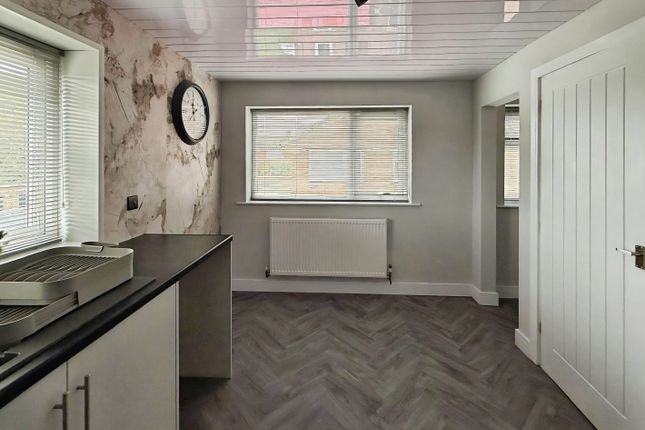 28, Recreation Road, Mansfield photo 4