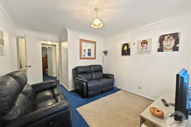 Parish Gate Drive, Sidcup photo 2
