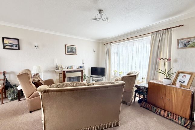98, Barley Farm Road, Exeter photo 3
