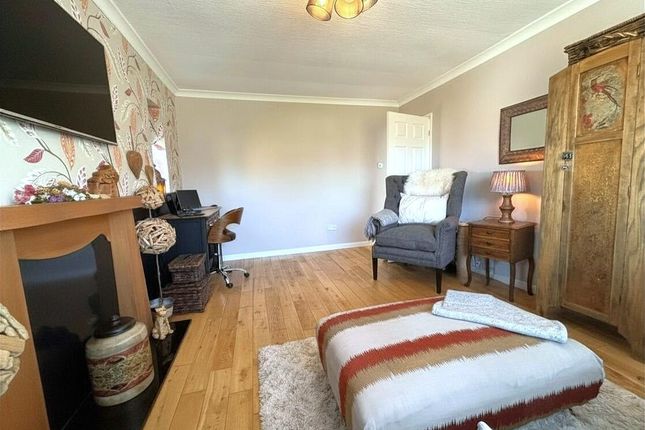 19, Dianne Road, Thornton-Cleveleys photo 4