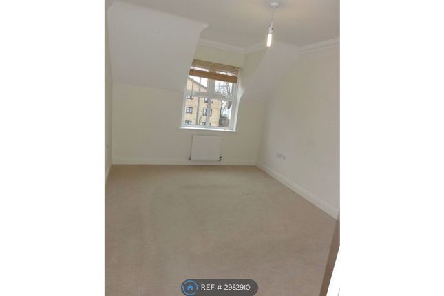 Flat   Lukas Court, Richmond Park Road Charminster, Bournemouth photo 5
