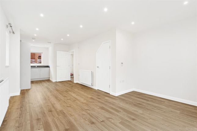 Davidson Road, Dartford photo 5