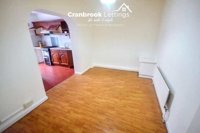 43,, Gaysham Avenue, Gants Hill photo 3