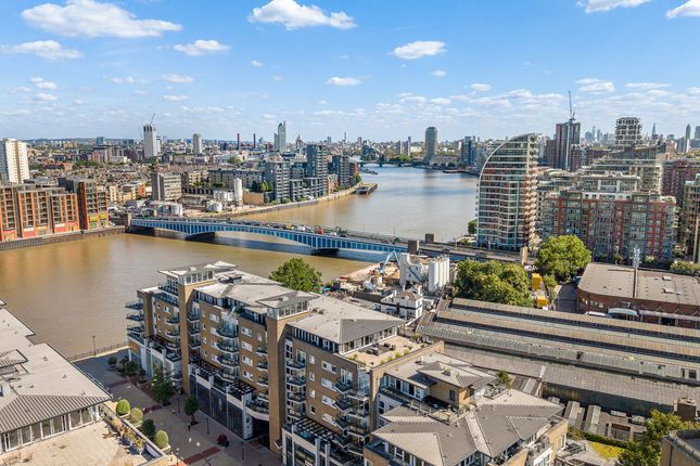 Flat Flat 36, Dolphin House, Smugglers Way, London photo 3