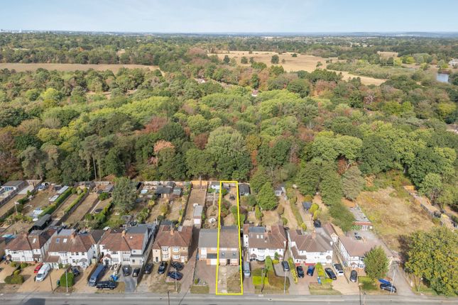 52 New Road, Ascot photo 2