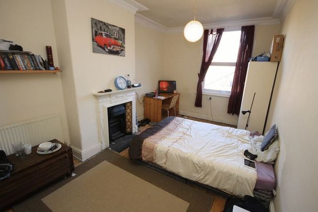 Room to rent in St. Michaels Terrace, Leeds