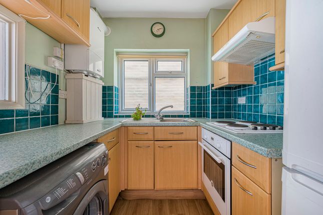 88, Birkbeck Road, Sidcup photo 4