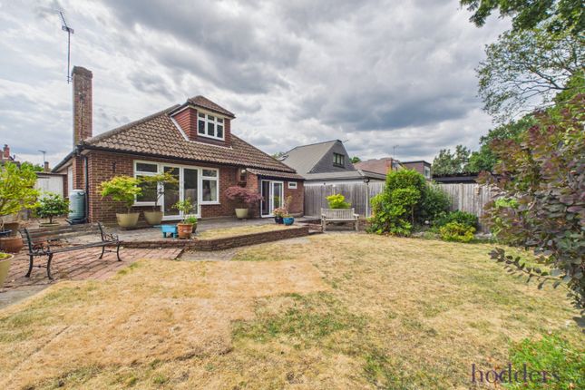4-bed house on 10, Crosslands, Chertsey, £600,000